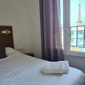 Dupleix Hotel